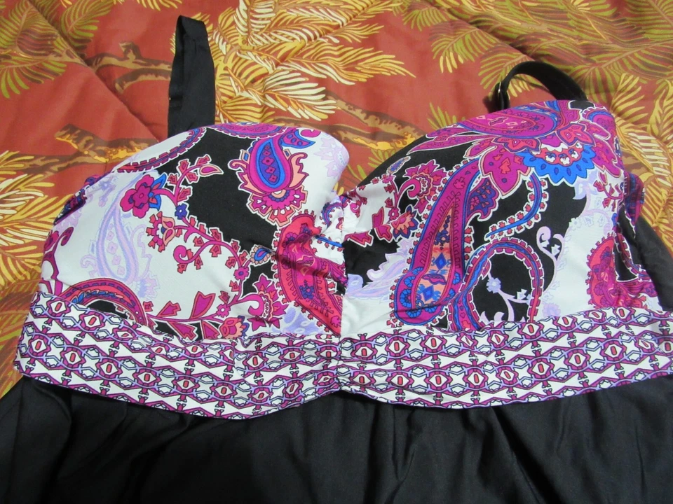 ALEX MARIE, TRAJE DE BAÑO COMPLETO PARA MUJER NEGRO/ROSA NYLON BL PAISLEY CON FALDA, TALLA 18 Foto 2 de 4