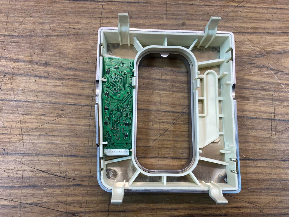 Cambio de marchas envolvente automático Ford Falcon BF S2 Foto 2 de 2