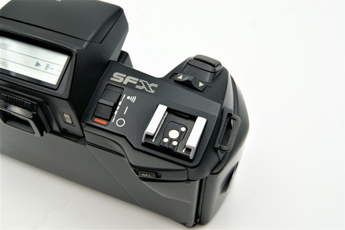 Pentax SFX 35mm SLR Film Camera Body - Made in Japan - Picture 12 of 15