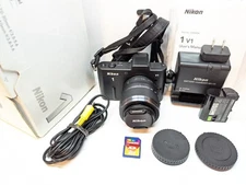 Nikon 1 V1 Camera + 1 Nikkor 30-110mm f/3.8-5.6 VR Zoom Lens