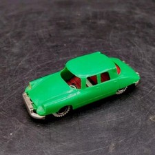 Citro n DS 19 Made IN Japan Plastic And Floor Metal Rare Toy Car