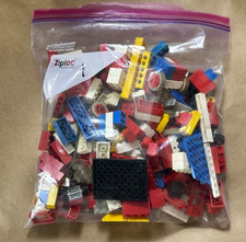 1 LB OF LEGO PIECES BRICKS BLOCKS Vintage 1970's Mixed Pieces
