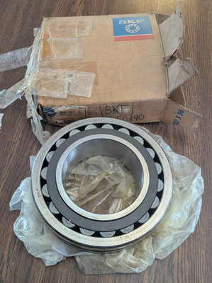 SKF 22222 CCK/C3W33 Spherical Roller Bearing