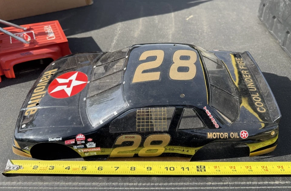 1/10 Scale Vintage Texaco Davey Allison RC Nascar Buick Regal Body Pan Car - Image 4 of 4