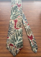 MEN S SILK ACCENTS BOTANICAL PATTERN DRESS TIE GREEN / RED /TAN STANDARD LENGTH