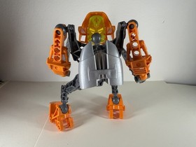 LEGO BIONICLE Photok 8946 Complete Set Release 2008