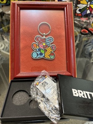 ROMERO BRITTO 'Teddy Bear' 2013 Zinc Alloy Key Chain / Key Ring Heavy, Solid NIB
