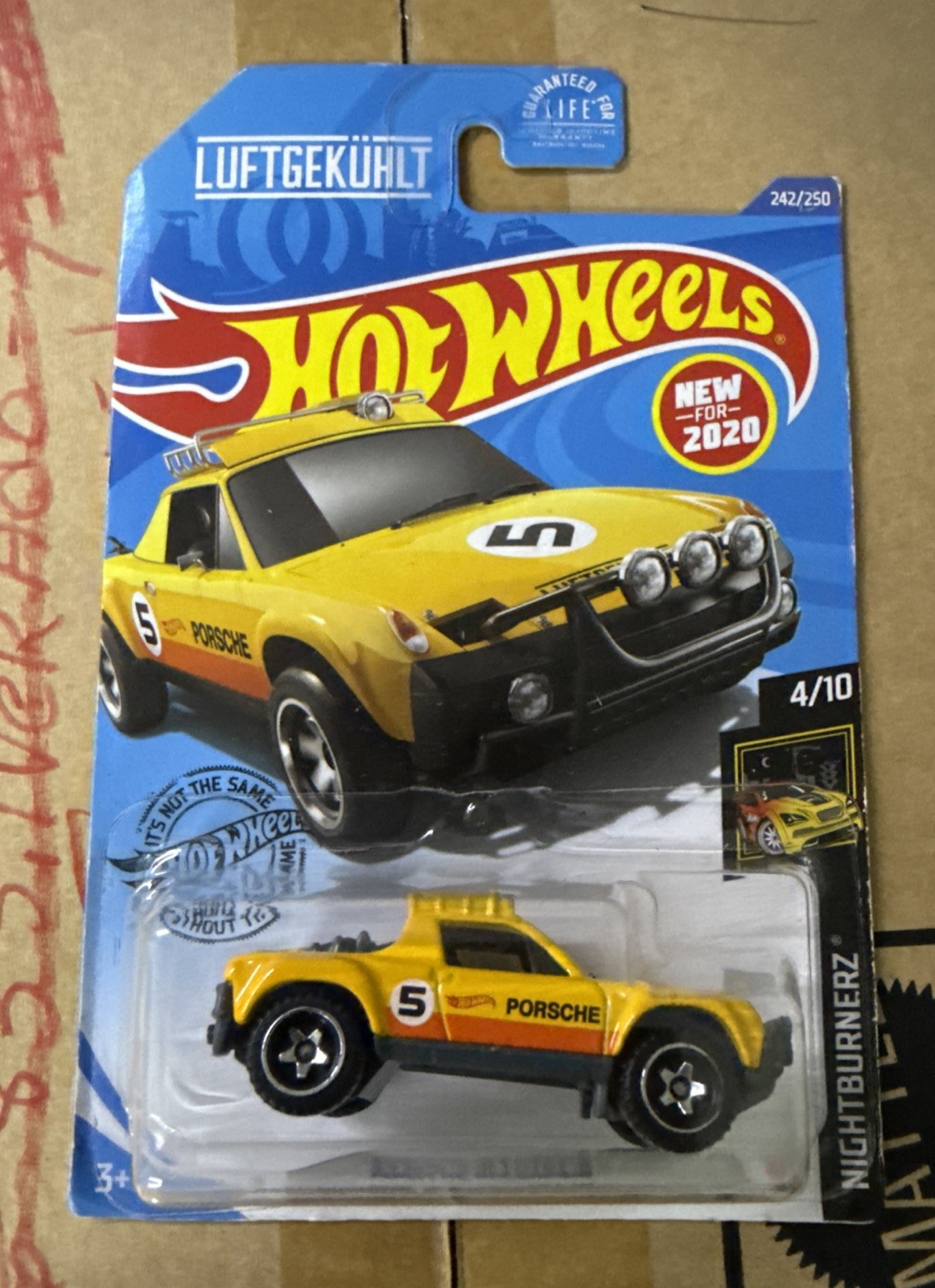 Hot Wheels Porsche 914 Safari Yellow Nightburnerz 4/10 2020 242/250