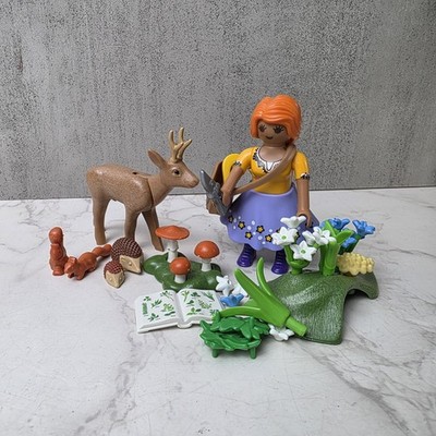 Playmobil Complete Plant Scientist Girl Set 71188 - Deer, Hedgehogs, Mushrooms