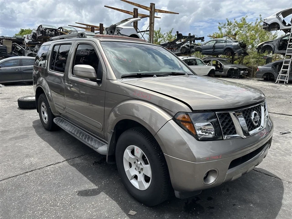 Pedal acelerador combustible gasolina con sensor Nissan Pathfinder 2006 Foto 3 de 4