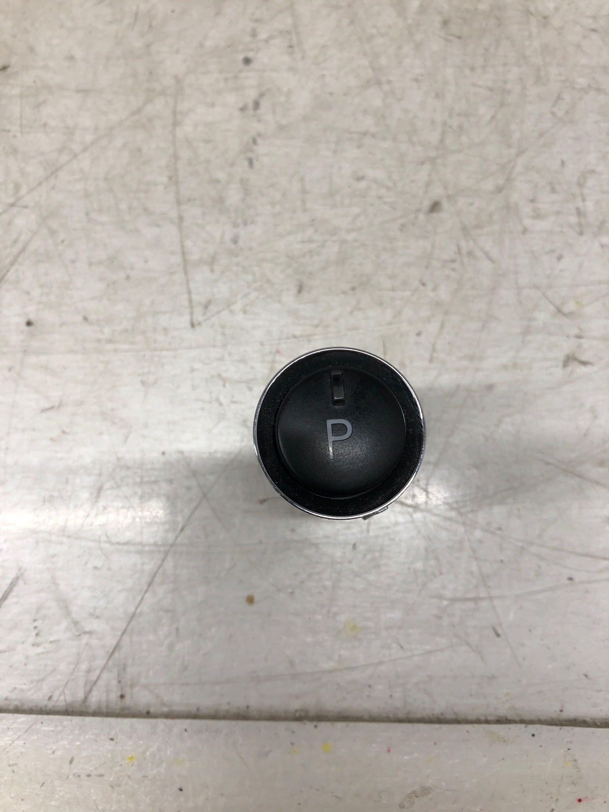 ASTON MARTIN RAPIDE TRANSMISSION PARKING GEAR SWITCH BUTTON 6G33-7L021-AA OEM