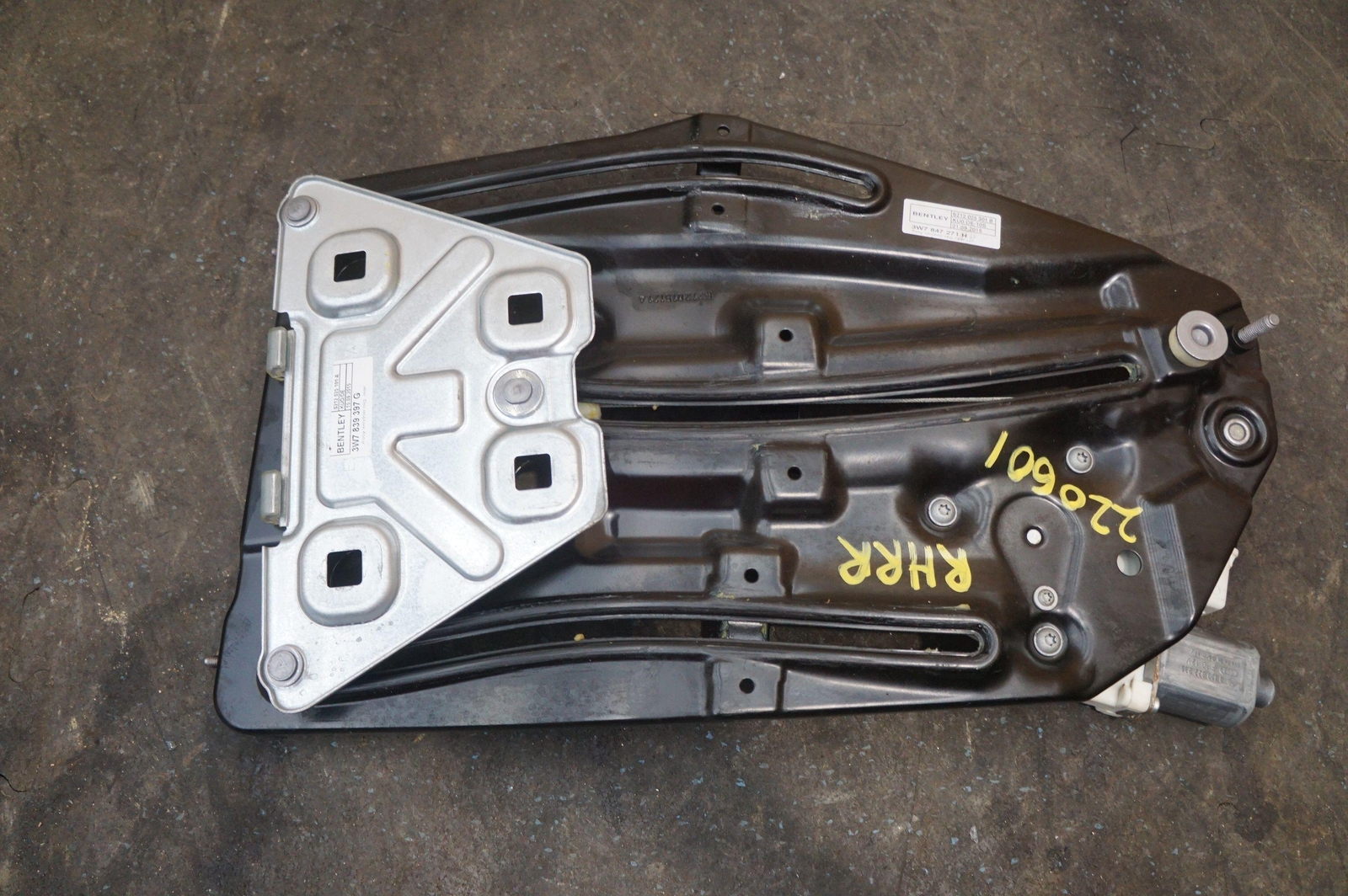 Right Passenger Door Inner Plate OEM 3W8837756K Bentley GT 2011-18