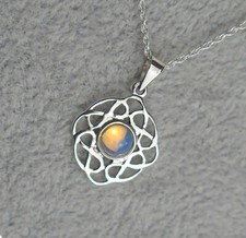 Nodo Celtico Fortuna Argento Sterling Ottobre Del Mese Ciondolo IN Opale Mamma