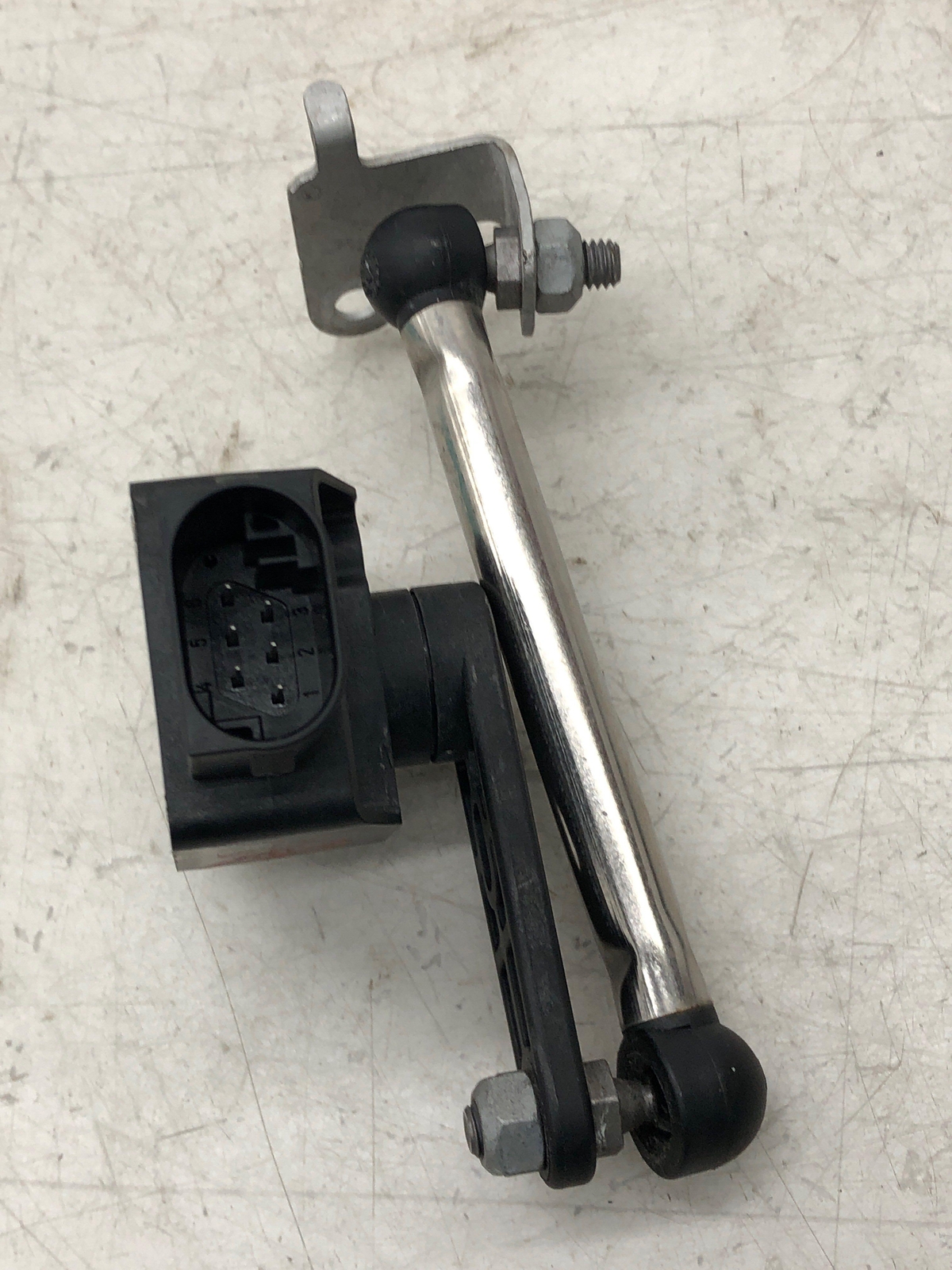 2019-2023 ASTON MARTIN VANTAGE REAR RIDE HEIGHT LEVEL SENSOR SET HY53-13K070-AA