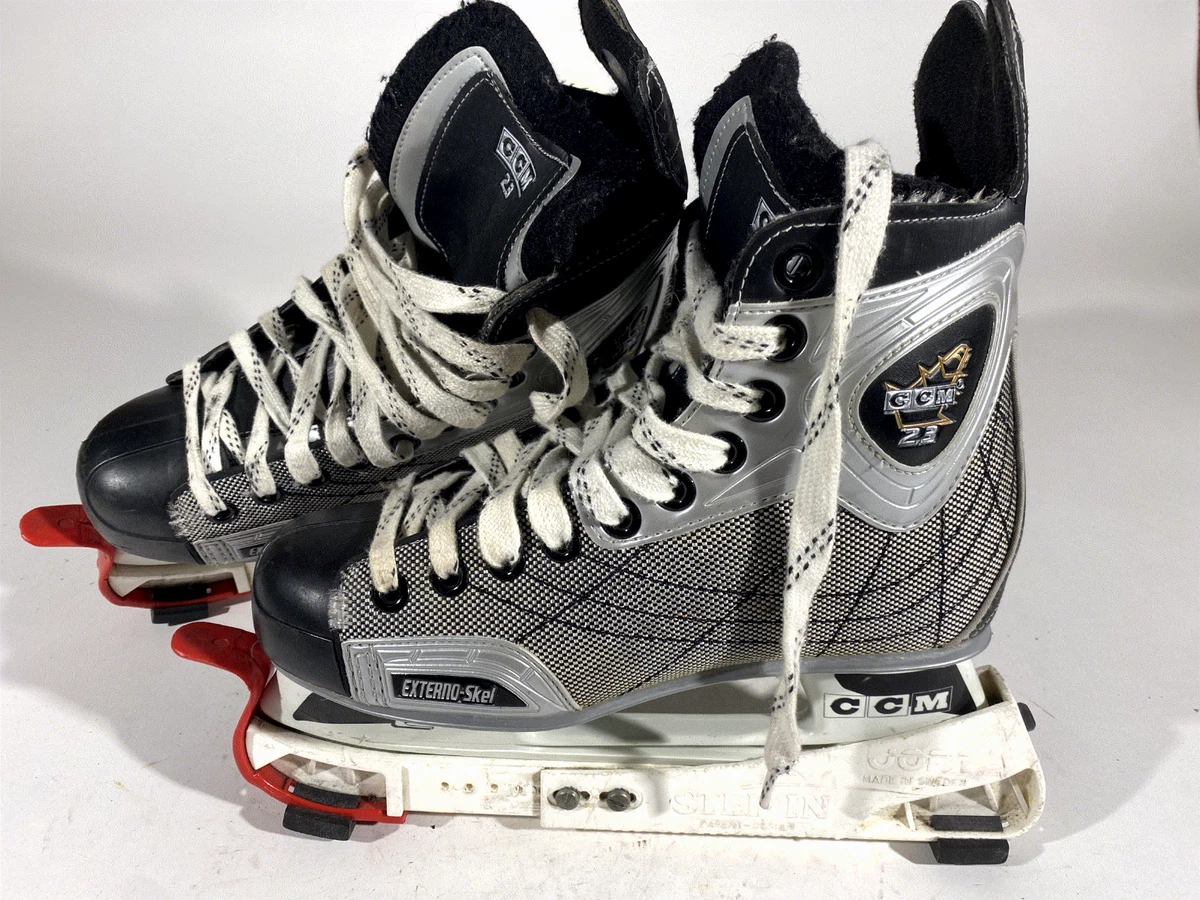 Ccm hockey hotsell shoes