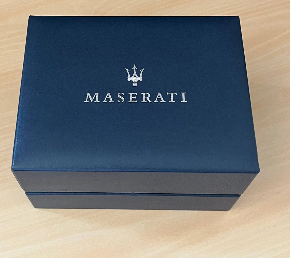 Maserati Sfida 44mm Cassa di Acciaio, Cinturino di Acciaio, Orologio da Polso... - Immagine 2 di 4