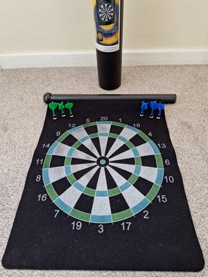 Faltbares magnetisches Dartboardspiel, doppelseitig zwei Spiele, 2 Sets Dart 