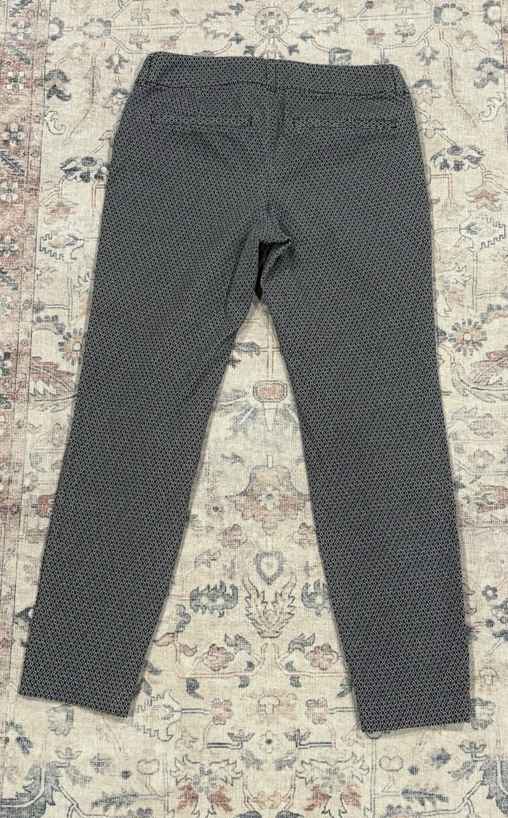 Women’s Old Navy Bundle Bundle Pixie Pants Size 2… - image 3