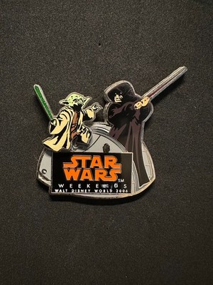 Disney Star Wars Weekends 2006 Yoda vs Darth Sidious Pin LE 1000 FLAW