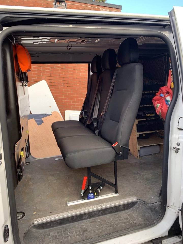 triple  quick release  rear van seats    m1 certified  insurance approved  - Image 3 of 4