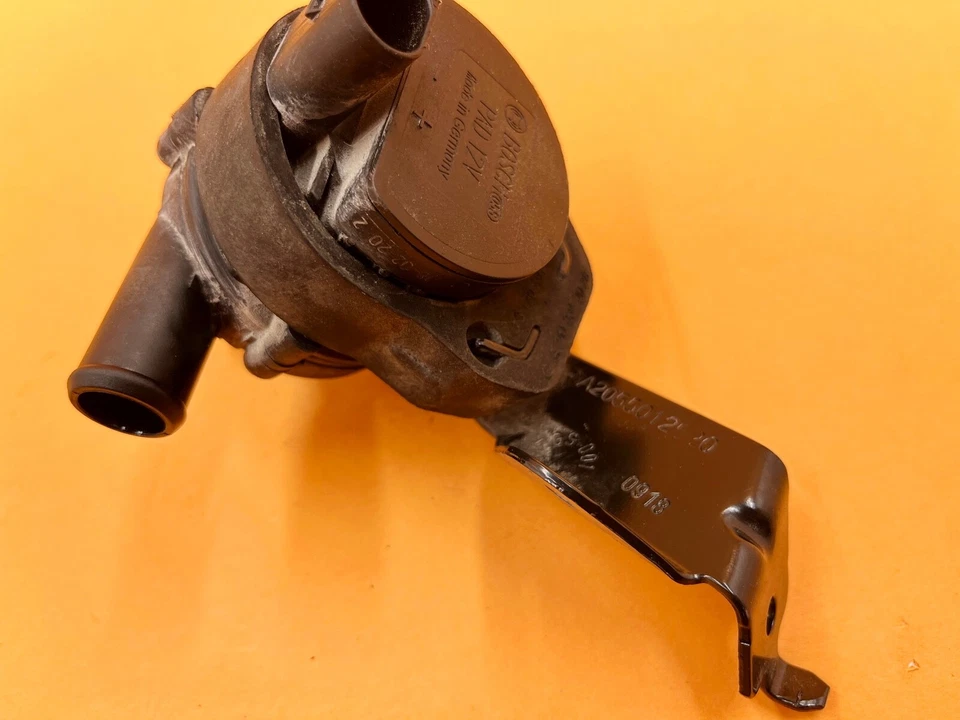 14-17 MERCEDES-BENZ S MAYBACH W222 ВСПОМОГАТЕЛЬНЫЙ ВОДЯНОЙ НАСОС НАГРЕВАТЕЛЬ OEM - Изображение 4 из 4