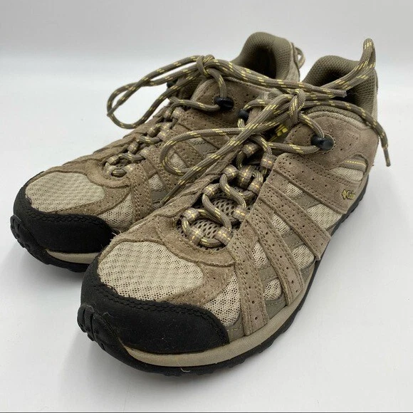 Columbia women's dakota drifter waterproof best sale trail shoe