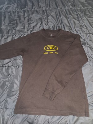 nike air shirt brown