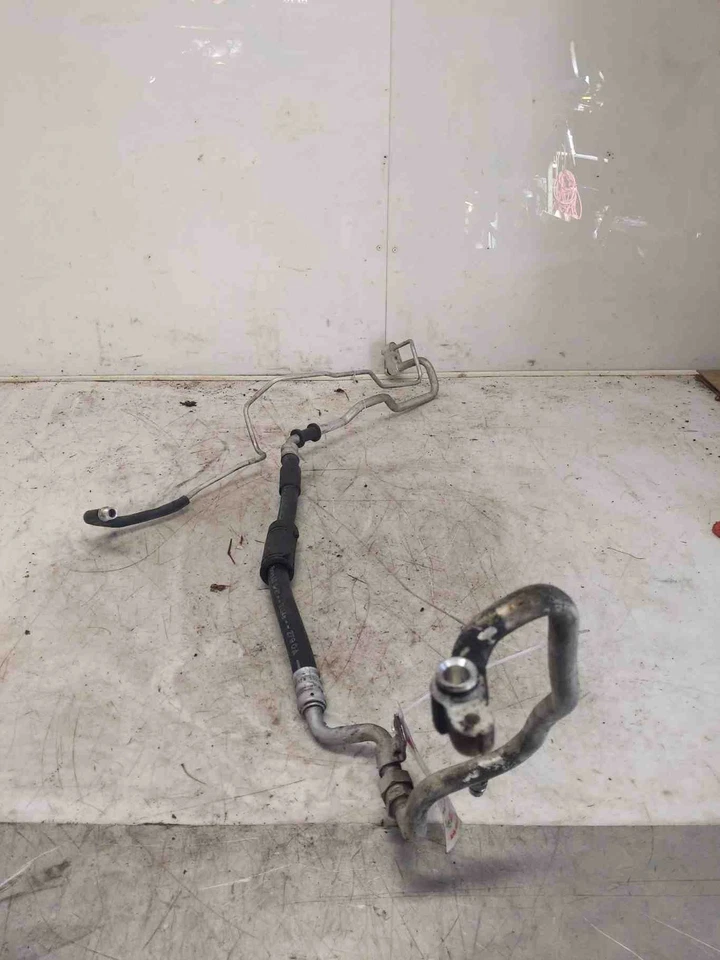 2001 - 2005 Honda Civic AC Suction Hose 1.7L US Built OEM 80311S5DA12 - Image 2 of 3