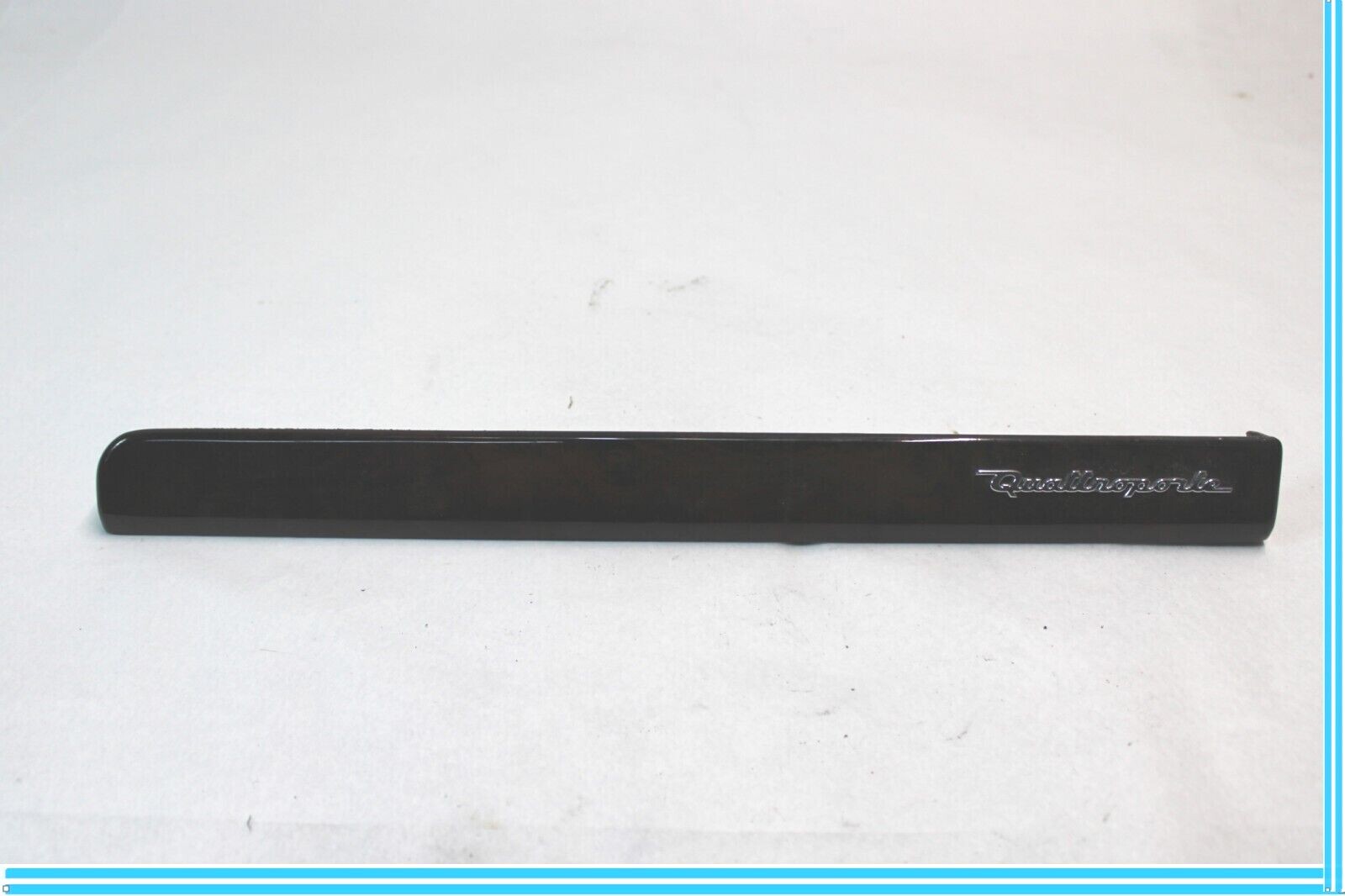 Maserati Quattroporte 2004-2008 Front Right Trim molding P/N 67302000