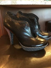 Poetic License Premiere Black Ruffle Booties, Gray Heels - Size US9/EU40