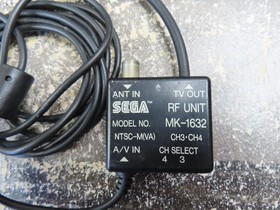 Vintage Sega Genesis Model 2 Black Console RF 2 Controllers 6 Game Lot