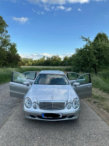 Mercedes Benz E240 Elegance W211 74Km Liebhaber Automatik Seltene Stoffsitze Top