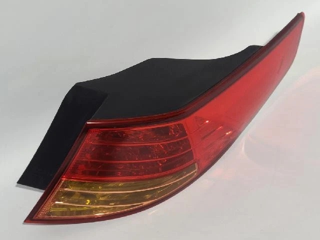2010 KIA Optima K5 Rear,Right TailLight - Изображение 3 из 4