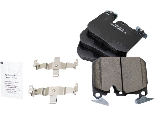 Front Brake Pad Set For 2014-2017, 2019-2020 BMW i8 2015 2016 XC568BB