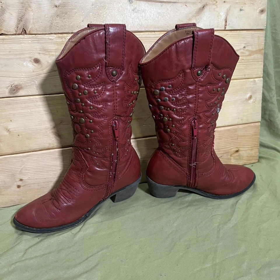Botas de Vaquero Xappeal Tay Rojo Imitación Cuero Tachonado Para Mujer Talla 1 EU 32 Envejecidas Foto 3 de 4