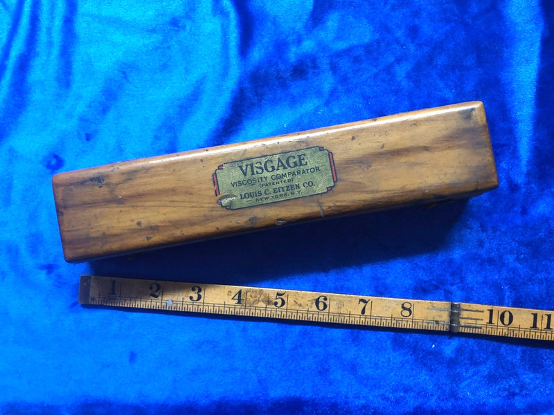 Vintage VISGAGE Viscosity Comparator by Louis C. Eitzen Co., New York, U.S.A.