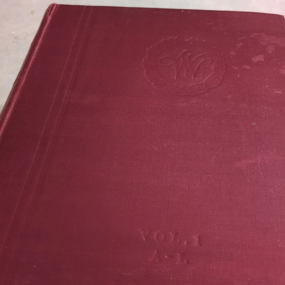 Webster's International Dictionary Vol 1 & 2 1934 (1944) Unabridged 2nd Edition - Image 3 of 4