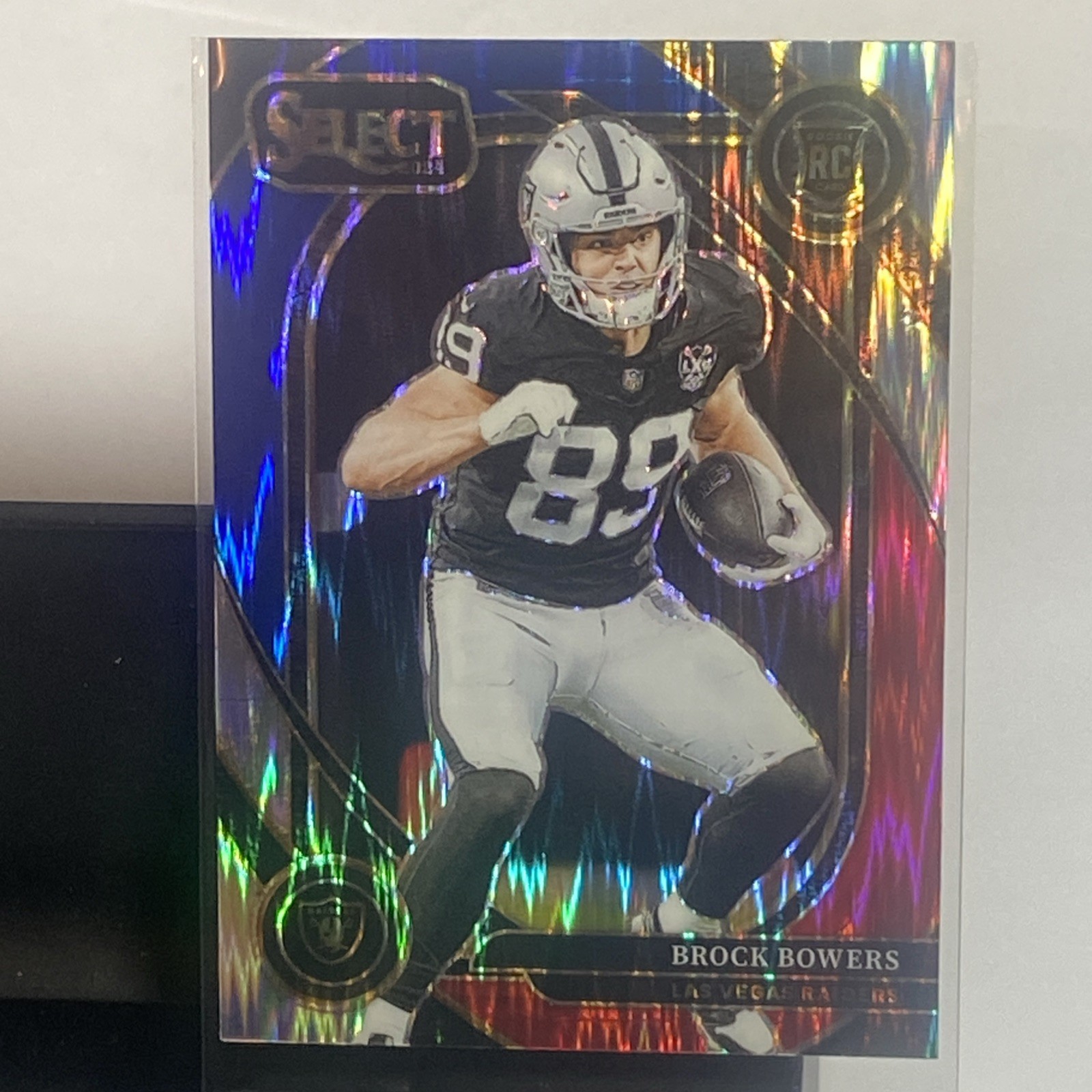 2024 Panini Select - Club Level Brock Bowers #222 Red & Blue Shock Prizm (RC)