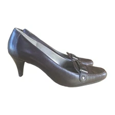 Talbots Leather Almond Toe Loafer Style Heels, Brown, Narrow 9AA