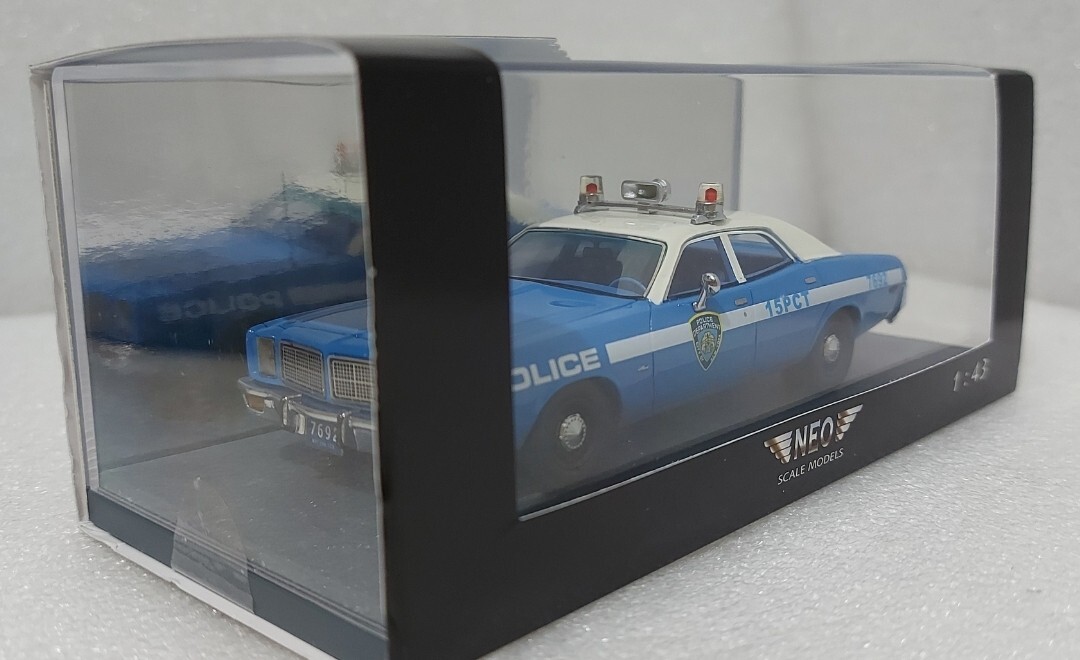 Dodge Monaco 1978 New York Police Department NYPD 1:43 Neo