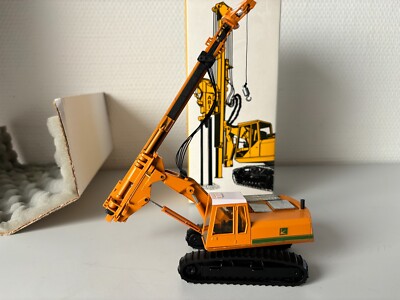 Zeppelin Kettenbagger TR28T mit ABI-Ramme  KEMMER  Conrad #2815   1:50  OVP