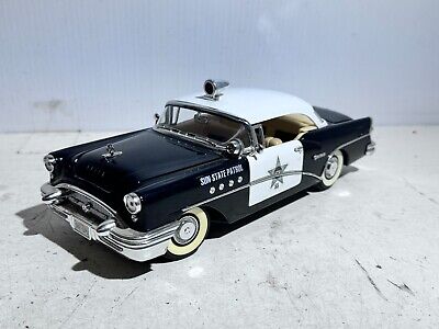 Mira Solido 1955 Buick Century Sun State Patrol Police Car 1 Mira Solido 1955 Buick Century Sun State Patrol Police Car 1