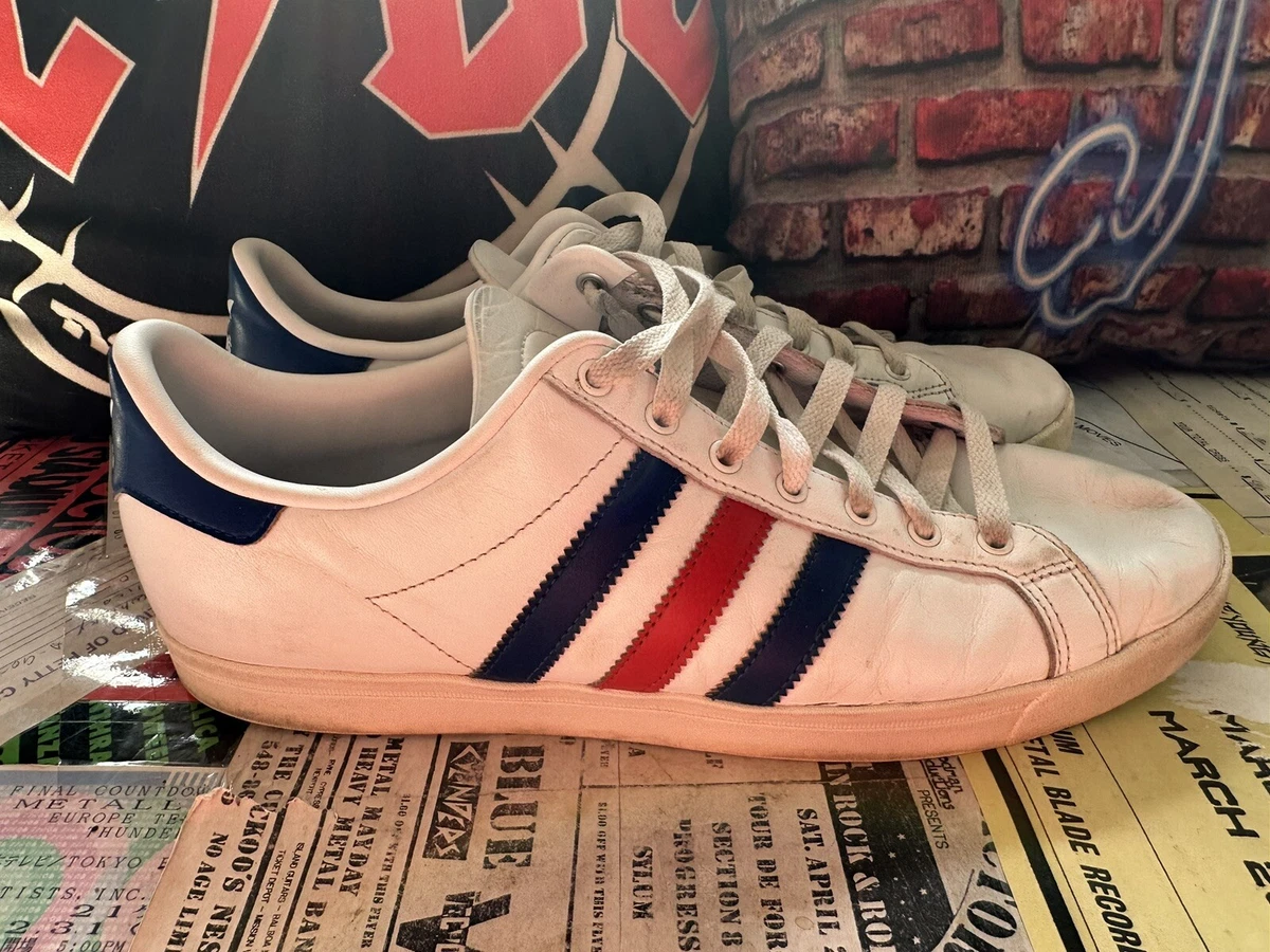 Adidas coast hotsell star trainers white