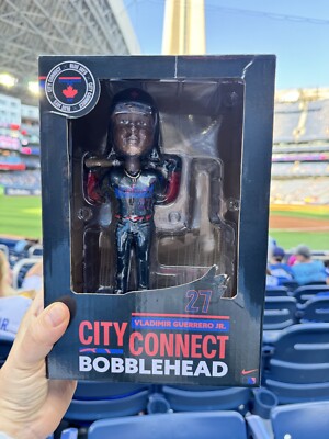 スポーツ VLADIMIR GUERRERO JR. BOBBLEHEAD s-l400.jpg