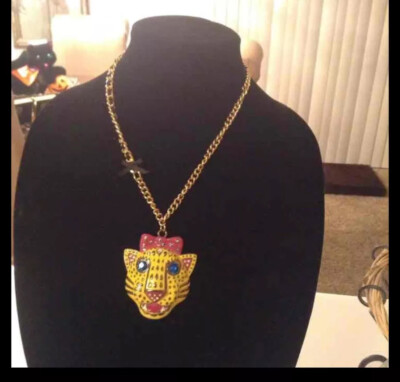 Betsey Johnson Viva la Betsey Yellow Bow Jaguar Pendant Statement Necklace