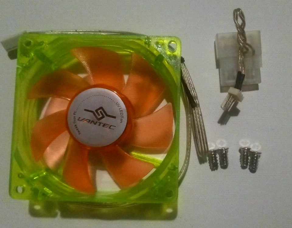 Vantec Spectrum Green Orange UV Reactive LED Computer Case Fan 80mm 8cm 2900 RPM - Image 3 of 4