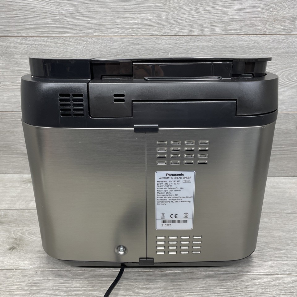 Ddark Bread Panasonic SD-YR2550 Bread Maker 550W 31 Programmes LCD Timer Silver ...