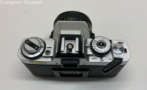 VTG Minolta XG-M SLR 35mm Film Camera w/ 50mm Zoom Lens Untested for P/R - Picture 3 of 5