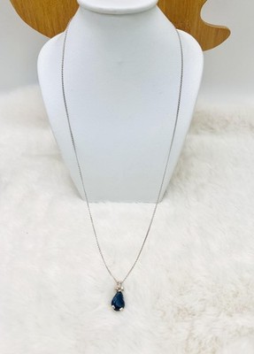 Halskette Weißgold Anhänger Saphir dunkelblau ca. 3ct gekrönt von 3 Diama
