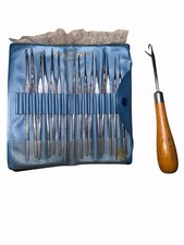Lee Wards Vtg Set 16 Crochet Hooks Steel Made In Germany With Case Latch Hook